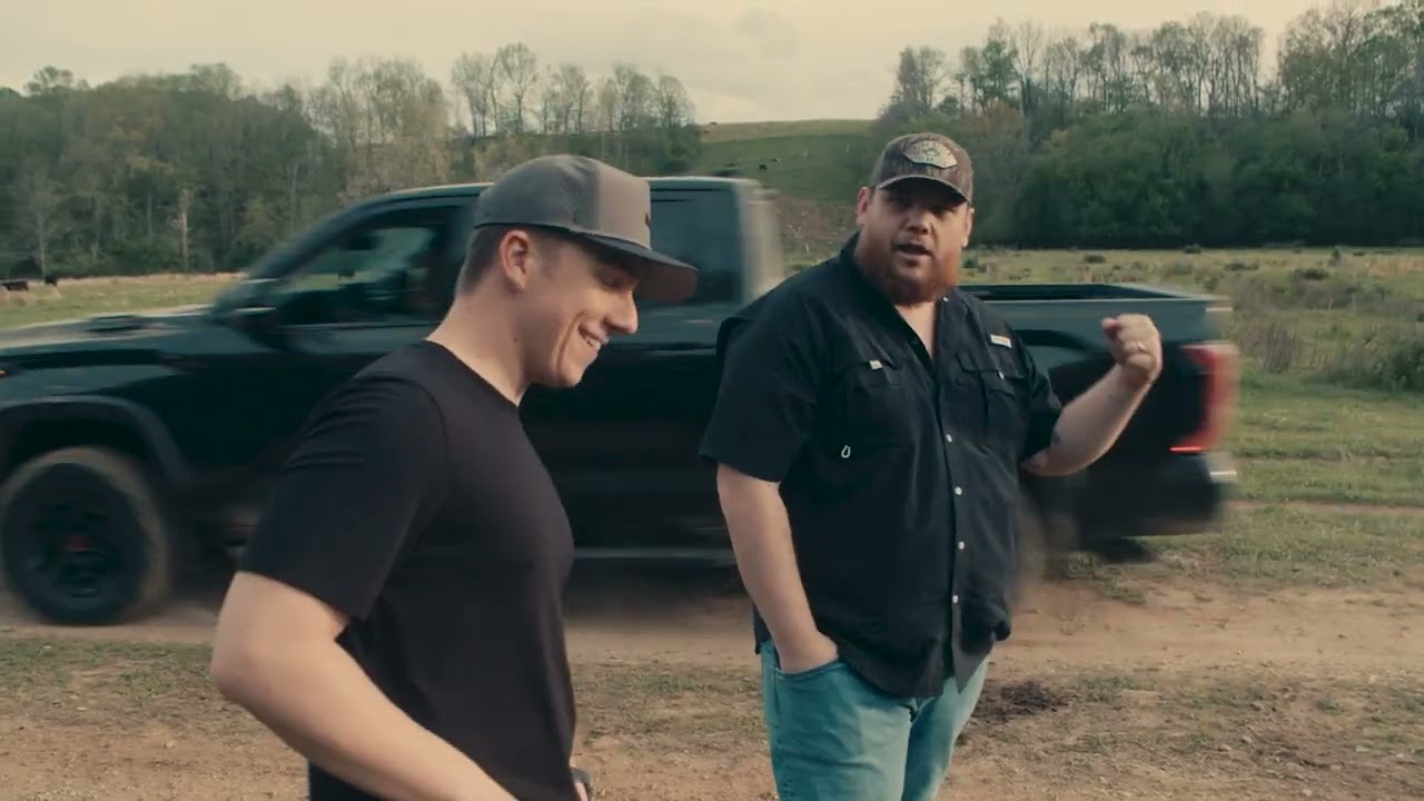 Luke Combs – Ain’t No Love In Oklahoma (From Twisters: The Album) [Official Behind The Scenes]
