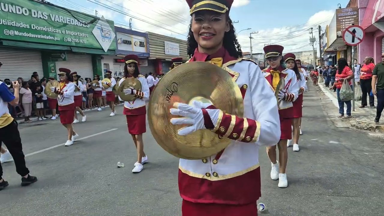 ESCOLA MOREIRA DE SOUSA DESFILE CÍVICO 7 DE SETEMBRO-JUAZEIRO DO NORTE  -2025