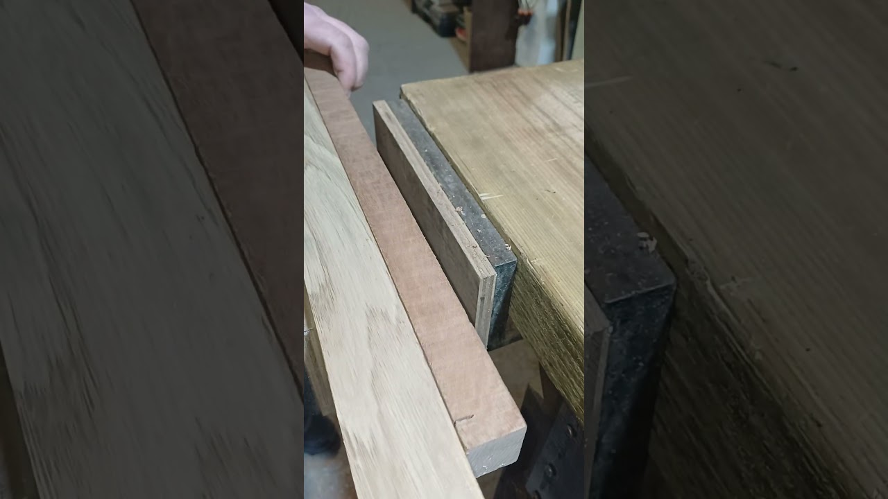card scraper tip! #woodworking #wood #plane #DIY #tipsandtricks #tips #workshop #craft #fyp