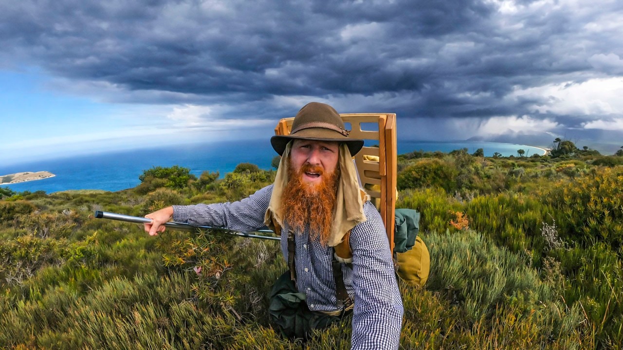 4 Days ALONE | 60 kms on One of Australia's Toughest Hikes with 1900s Camping Gear