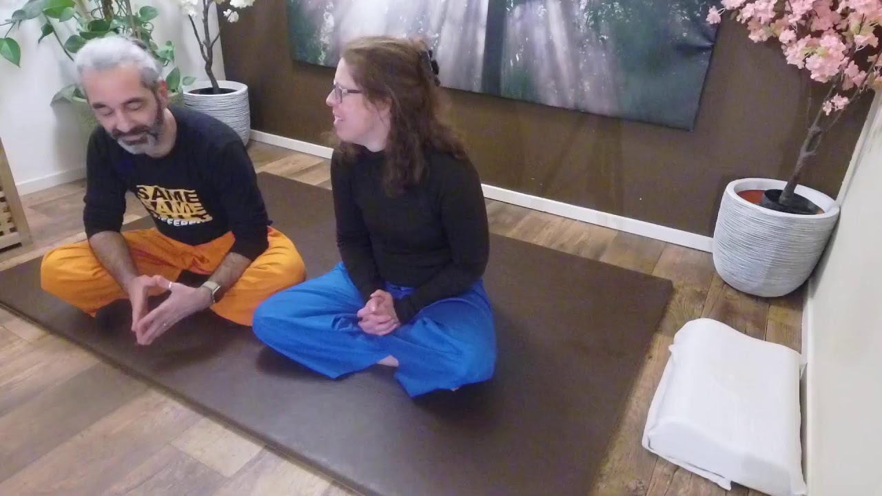Thai Hand Method – Massage Class Level 1 | Week 1 of Our 52-Week Massage Challenge (Live)