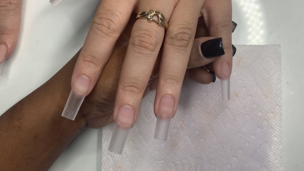 Tapered Square Cloudy Spring Acrylic Nail