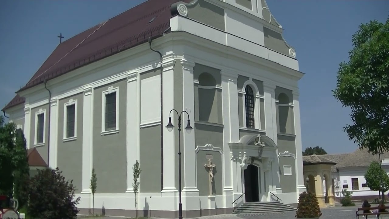BAJA (H)  Szent Péter és Pál róm. kat.  plébániatemplom, déli harangszó középsőharanggal