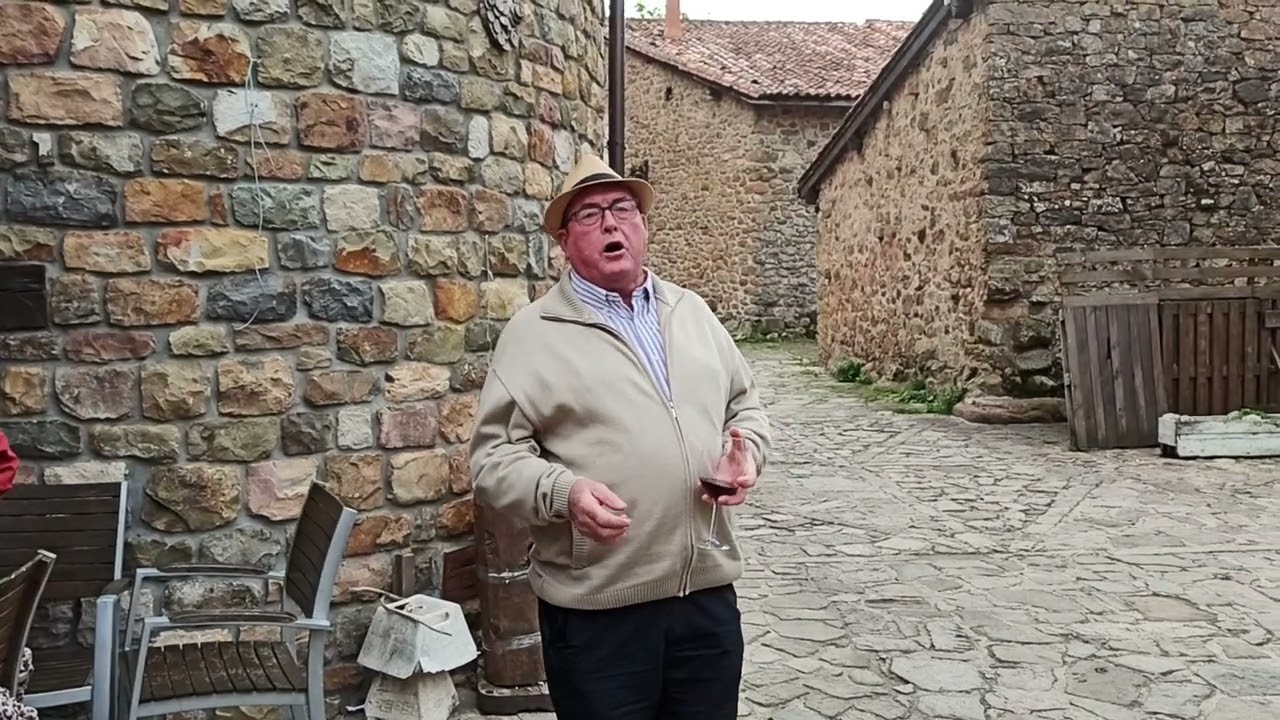 TENGO PLANTADA UNA FLOR. CARLOS HUALDE. JOTAS NAVARRAS