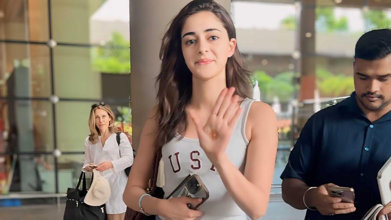 Ananya Pandey Spotted At Airport