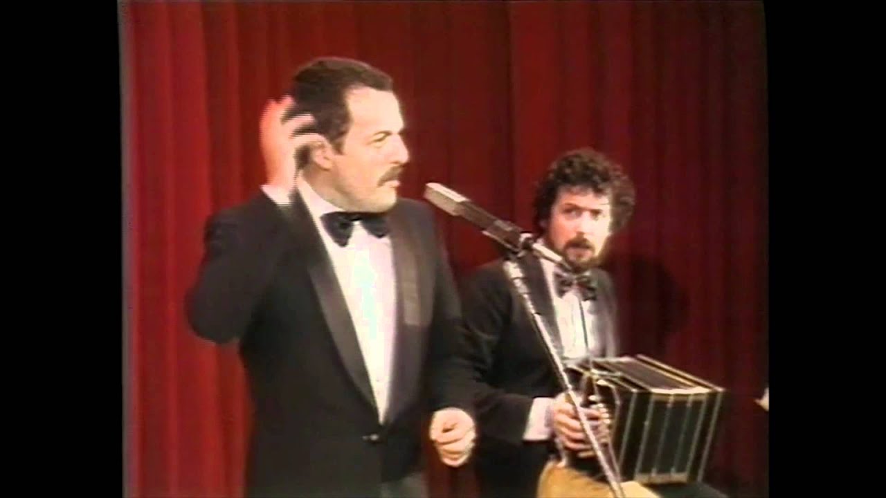 Les Luthiers, Tango Op 11, Hacen Muchas Gracias De Nada