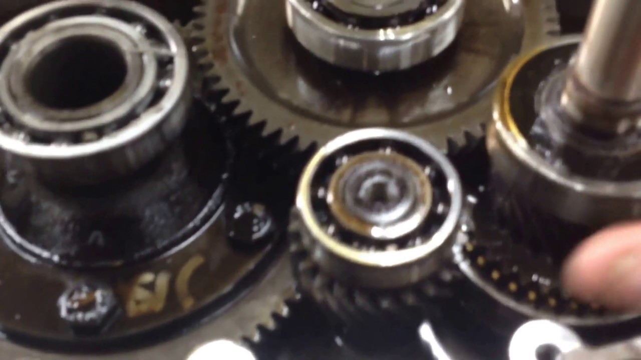 Club Car Transmission Bearing Failure  / Tear Down  / Diagnosis