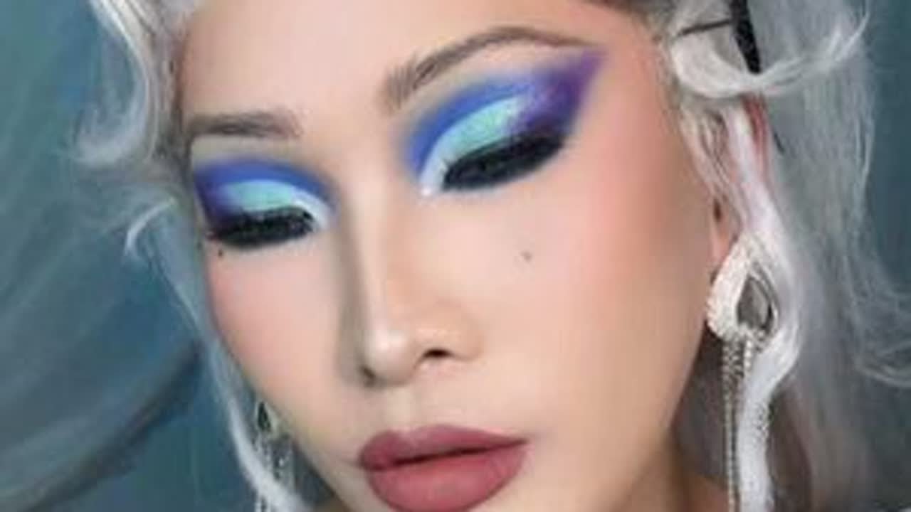 看了这个妆造让你想到了什么场景？#美妆 #潮妆研究所 #抖音美妆年度宝藏 #晒晒我的年度宝藏妆容 #潮妆研究所