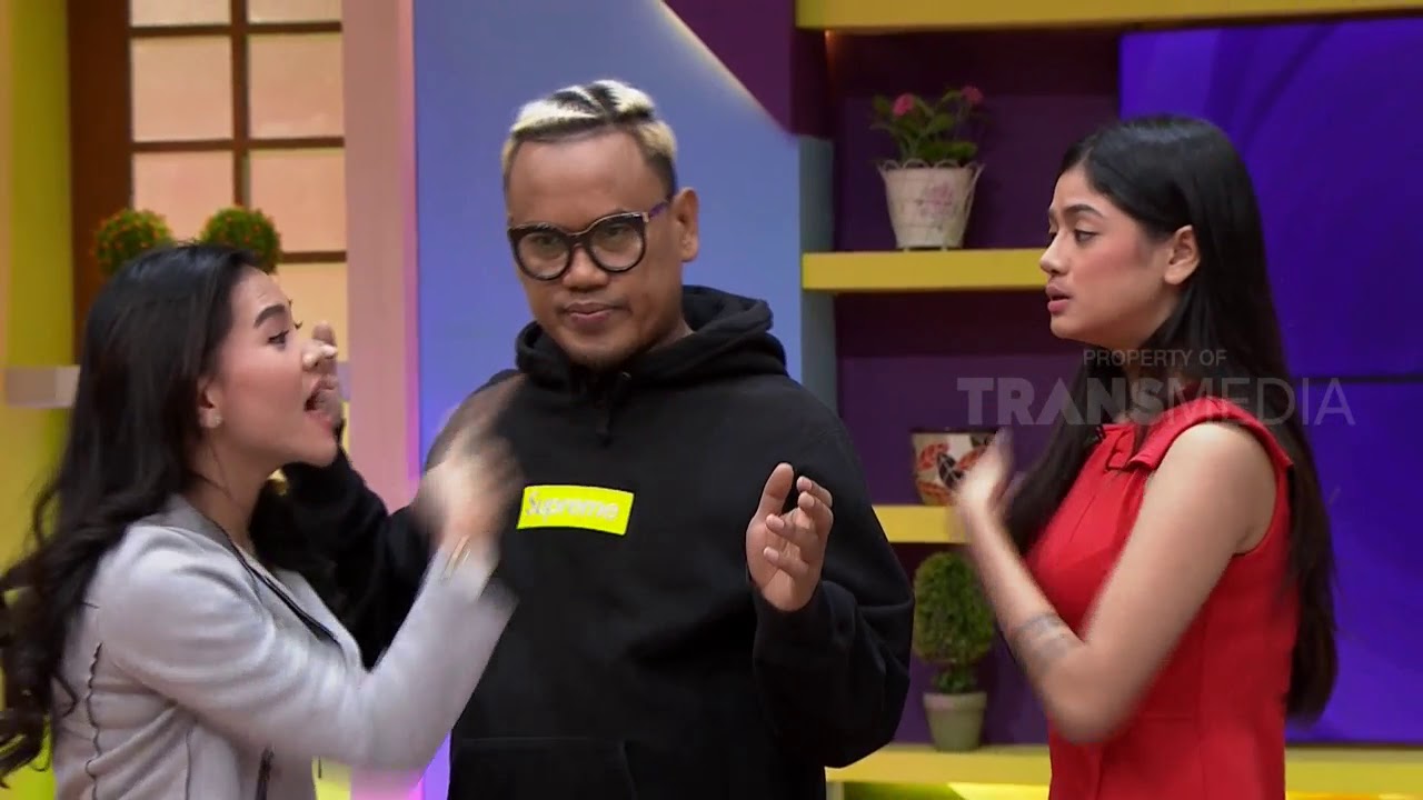 Terbongkar Sosok di Balik Foto 