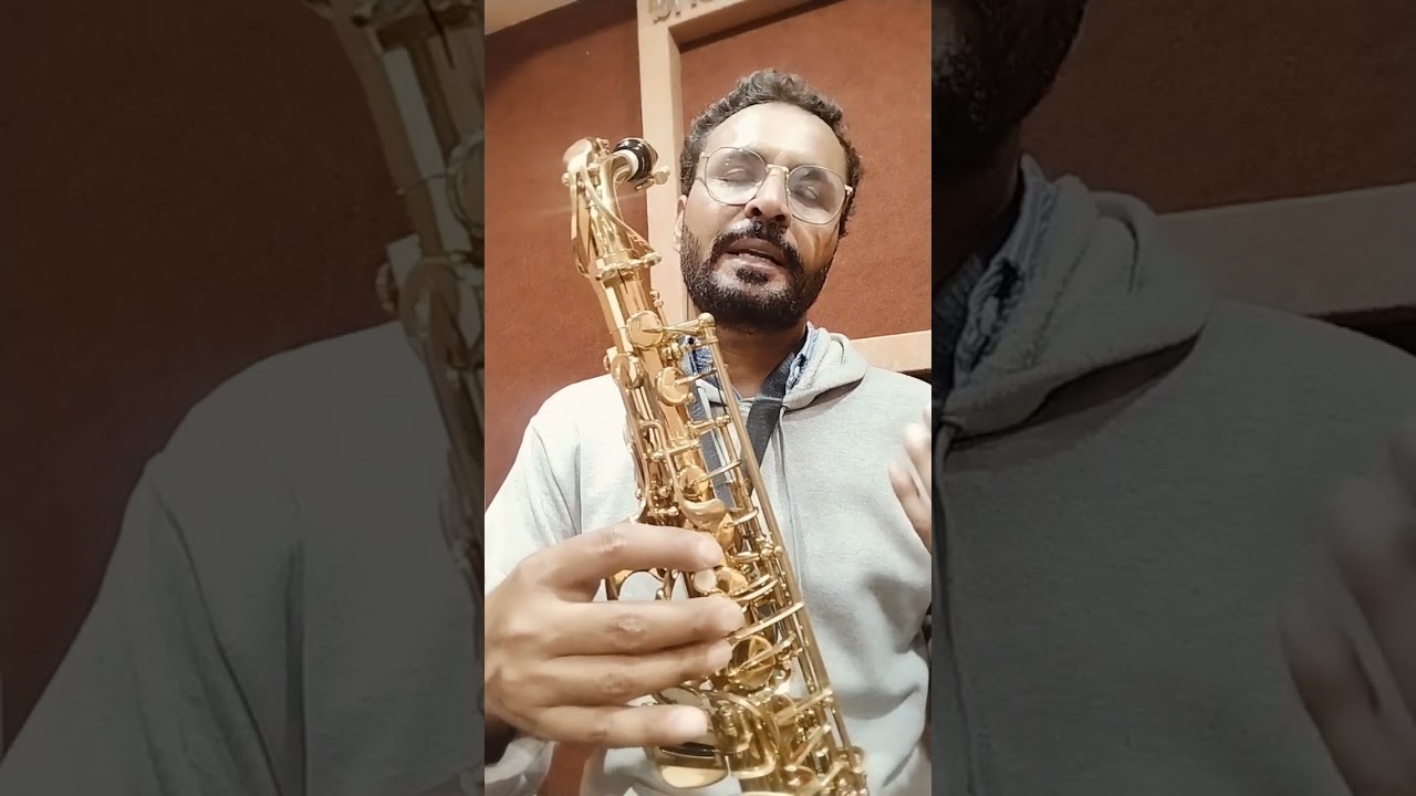 Saxophone playing prectice 