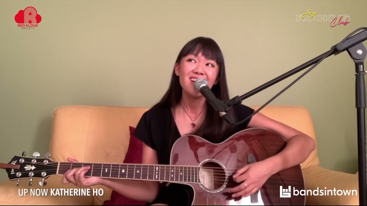 Katherine Ho performs at Joy Ruckus Club 1