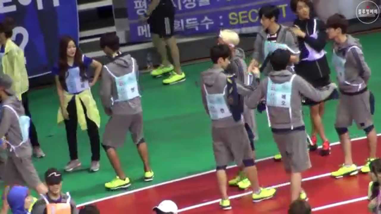 150810 아육대 :: 예리와 춤추는 학연오빠