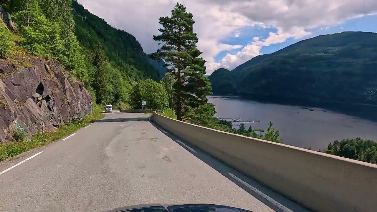 Fra Høydalsmo til Nomeland i Setesdal via Dalen, Telemark