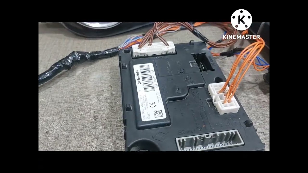 Renault Duster ID4A on table key programming. Suresh Eletricals 8977158771