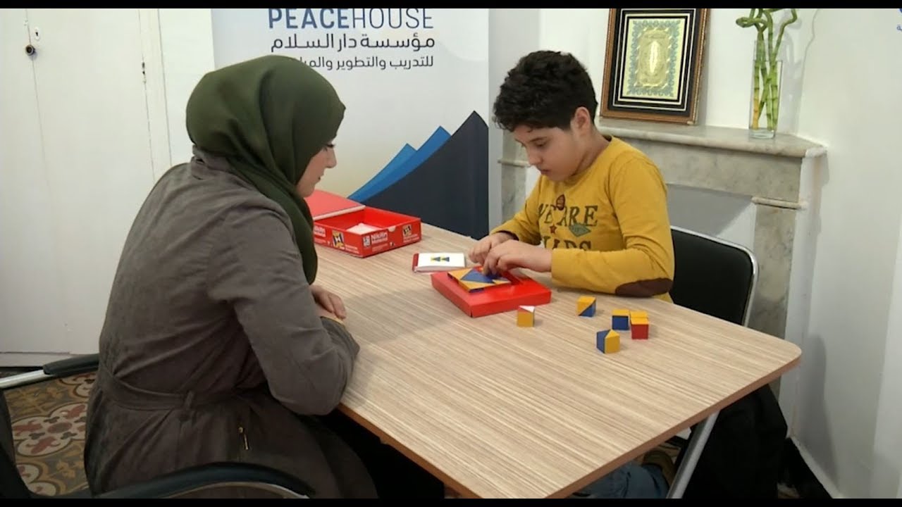 الطفل حبيب.. حين يُرفض الإستسلام لمرض التوحد