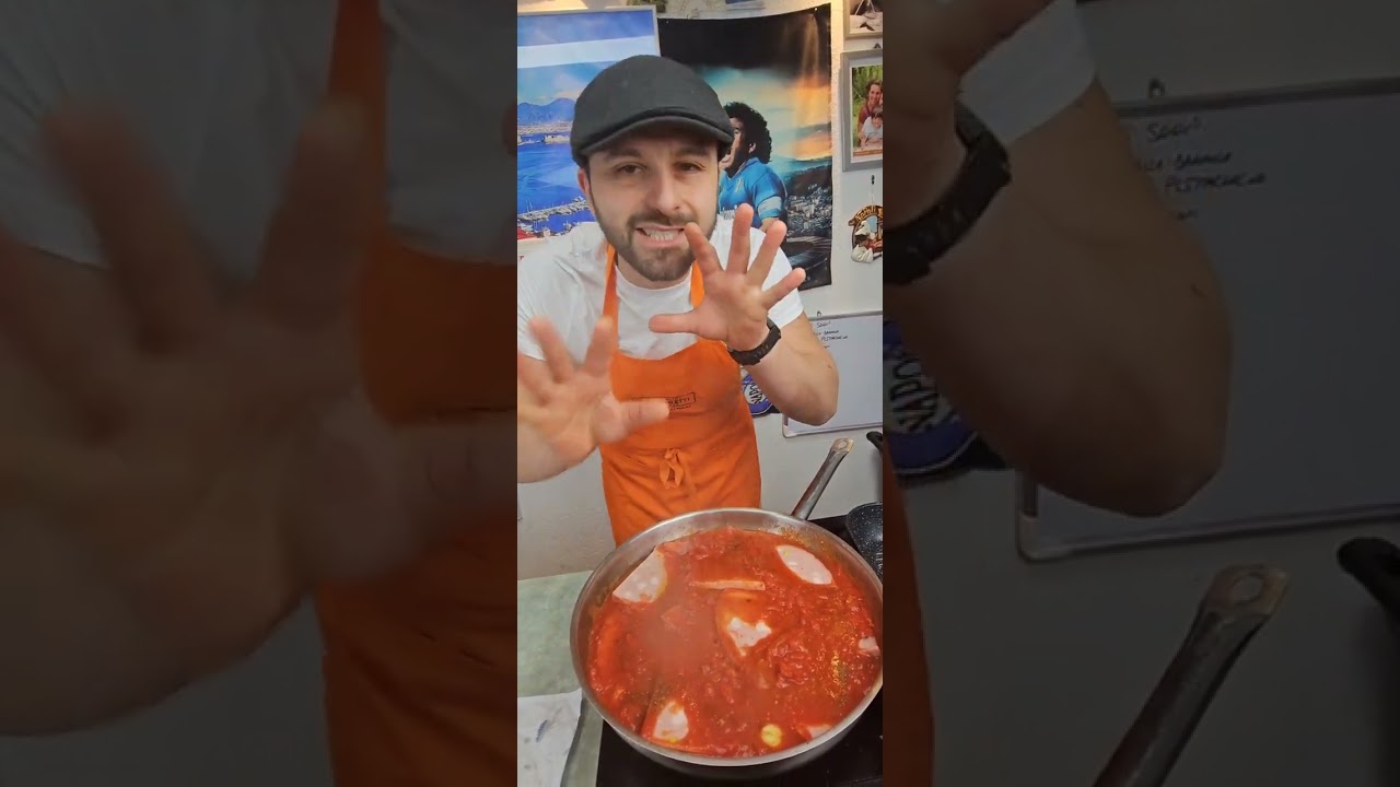Mortadella alla pizzaiola miez o pan (in mezzo al pane)