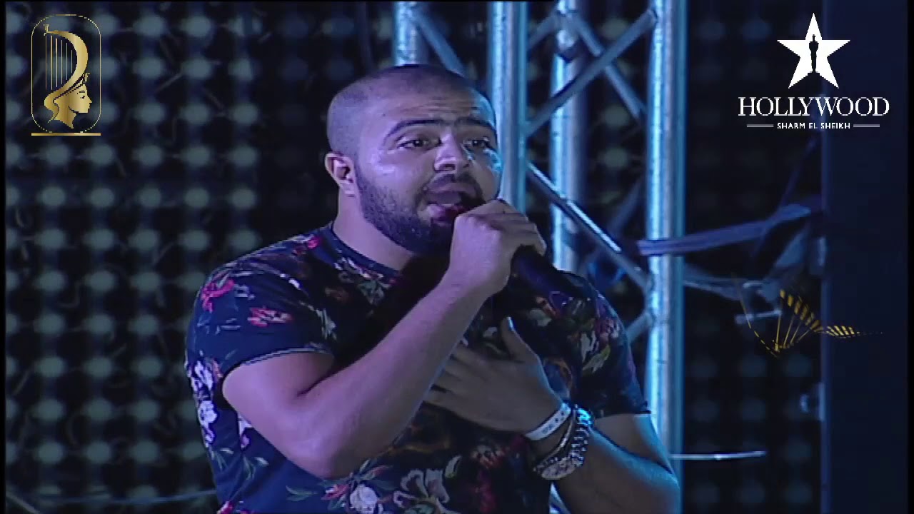 علي خيري  يغني في مهرجان الفرانكو آراب