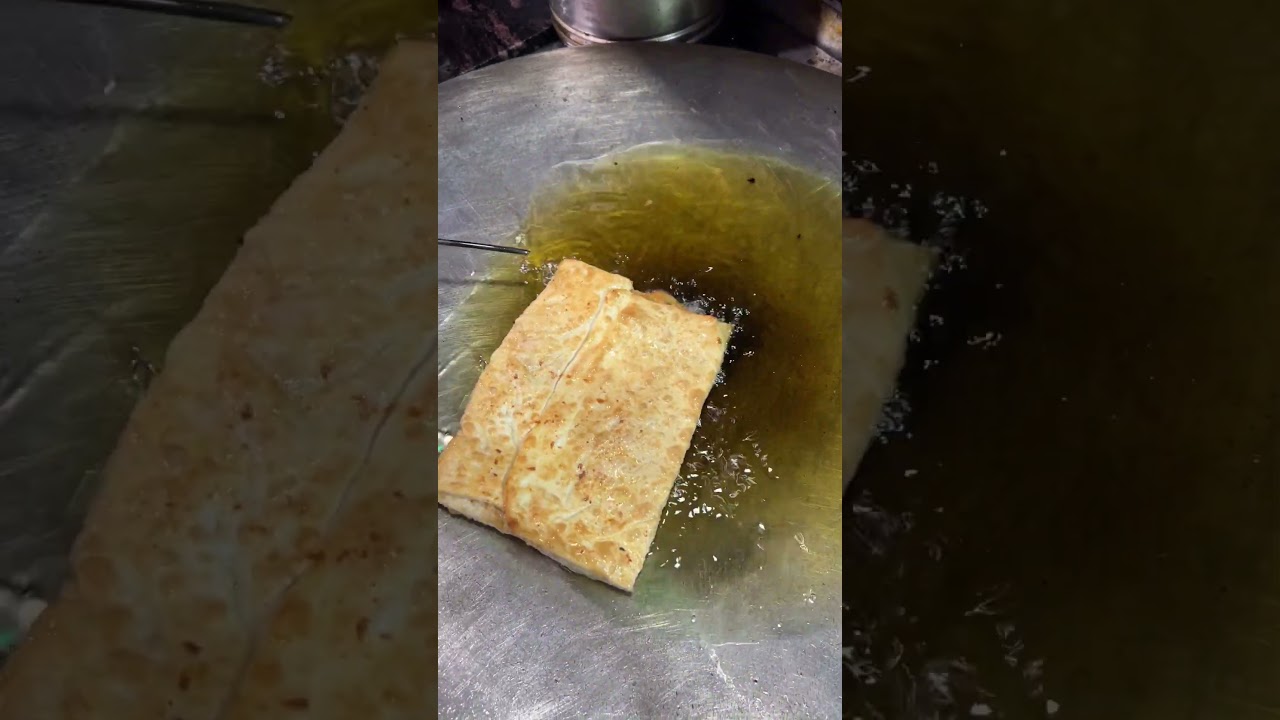 Kolkata's  Famous Mughlai Paratha