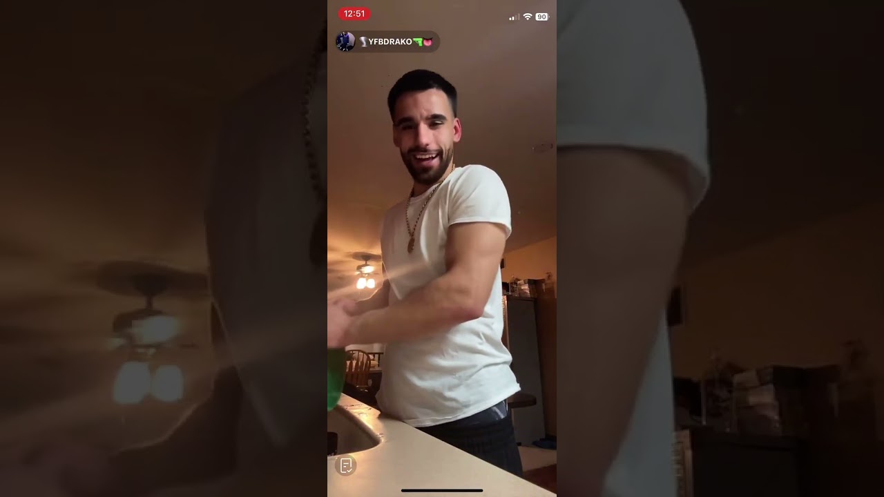 YFBDrako | Tiktokers Sagging [Live]