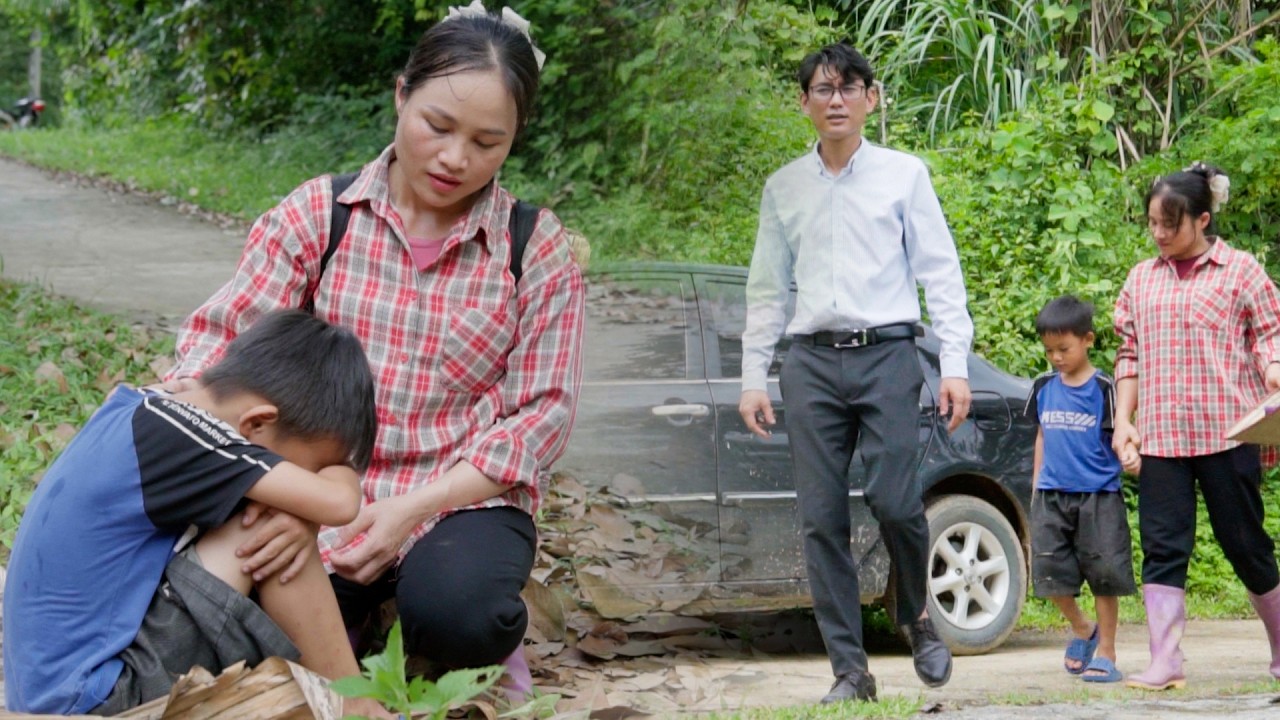 Ly Tu Thuong brought home an abandoned baby to take care of him - will CEO Tony allow her to do that