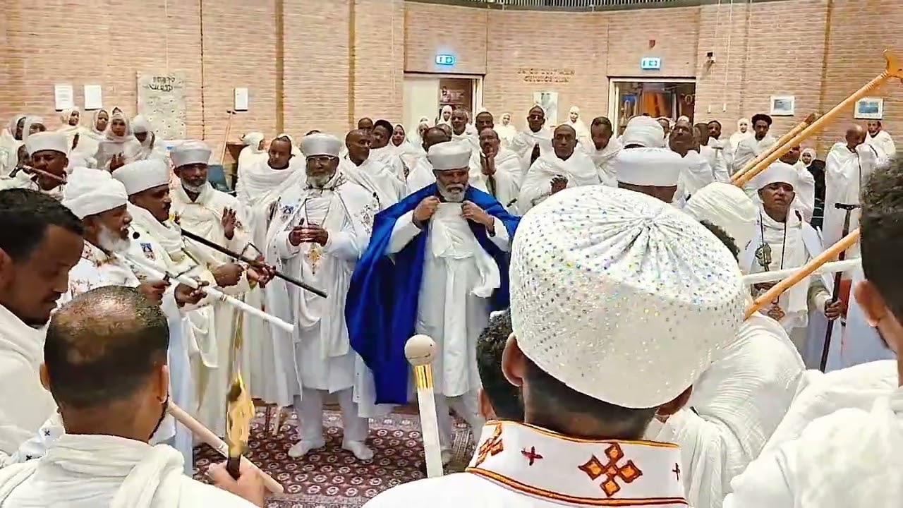 ወረብ ኣብእዎ ኢየሩሳሌም ሰማያዊት  ወኣብእዎ ኢየሩሳሌም  ሰማያዊት እንዘ ይብሉ ሃሌ ሉያ