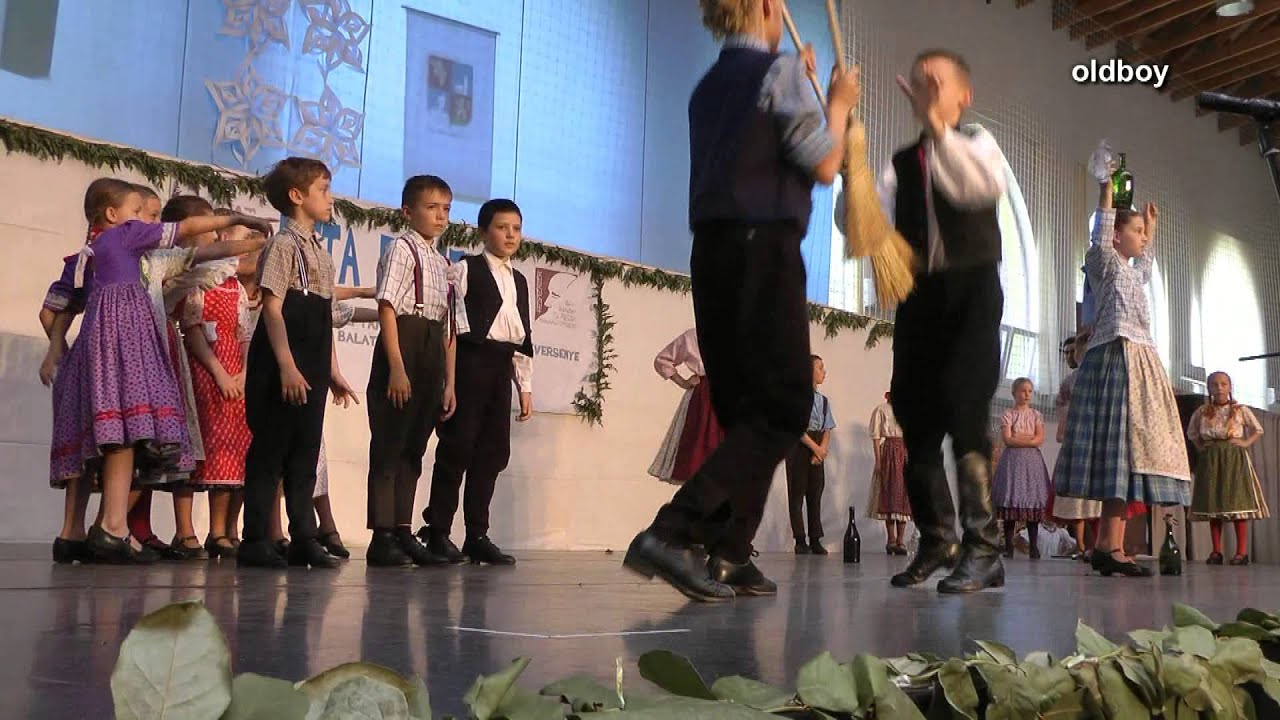 Mákszem Biatorbágy - Gyertek gyerekek iskolába