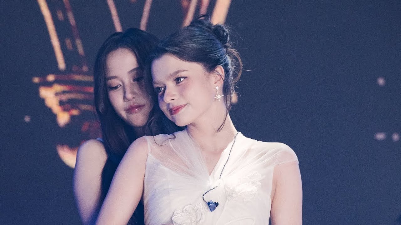 FreenBecky Full Performance at CentralwOrld countdown event 2025/2026 🥰❤️ #freenbecky 