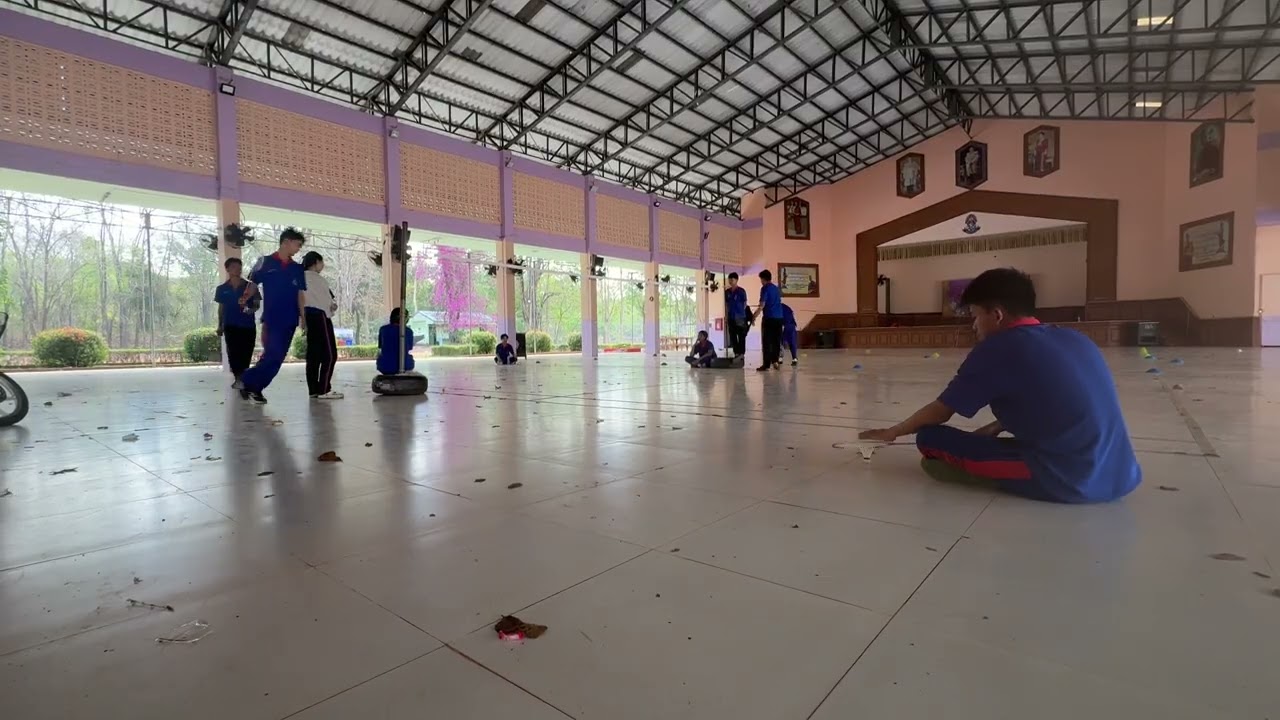 แข่งแบดมินตัน