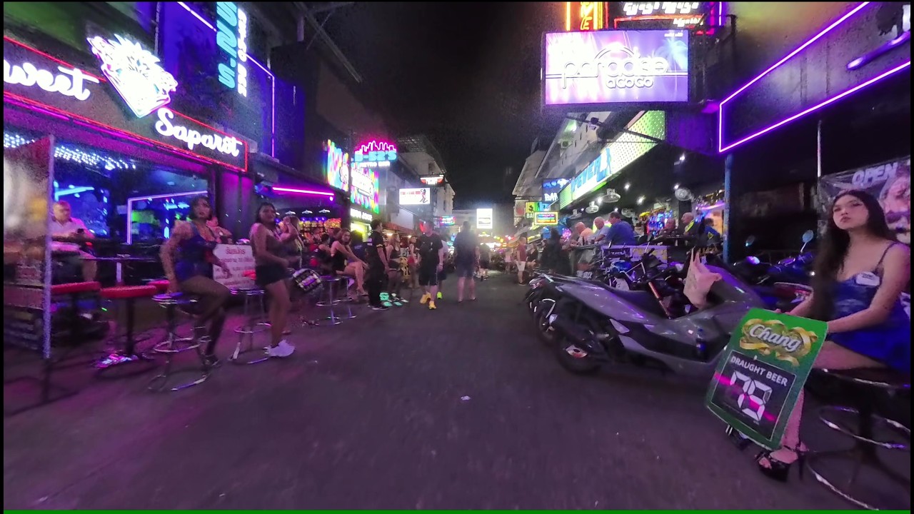 Day & Night on Soi LK Metro 🌞🌙 | Pattaya Street Life 🇹🇭