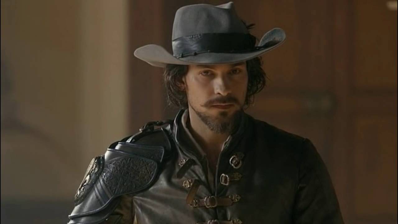 santiago cabrera ANNE Y ARAMIS
