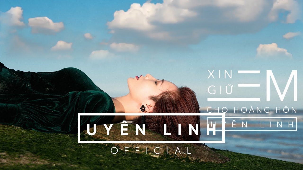 Xin Giữ Em Cho Hoàng Hôn | Uyên Linh | Lyrics Video