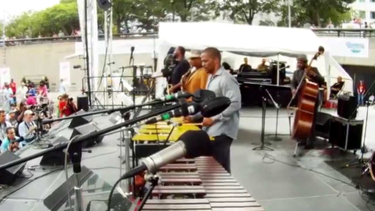Mack Avenue SuperBand - Soul Sister