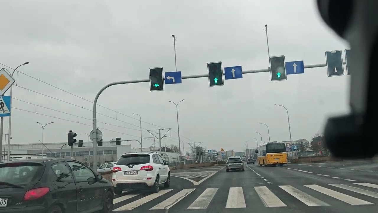 Wrocław, X15, 2026, Auto MAX, jazda Żmigrodzką, Paprotną, Parkingiem MARINO VID 20260127 133335