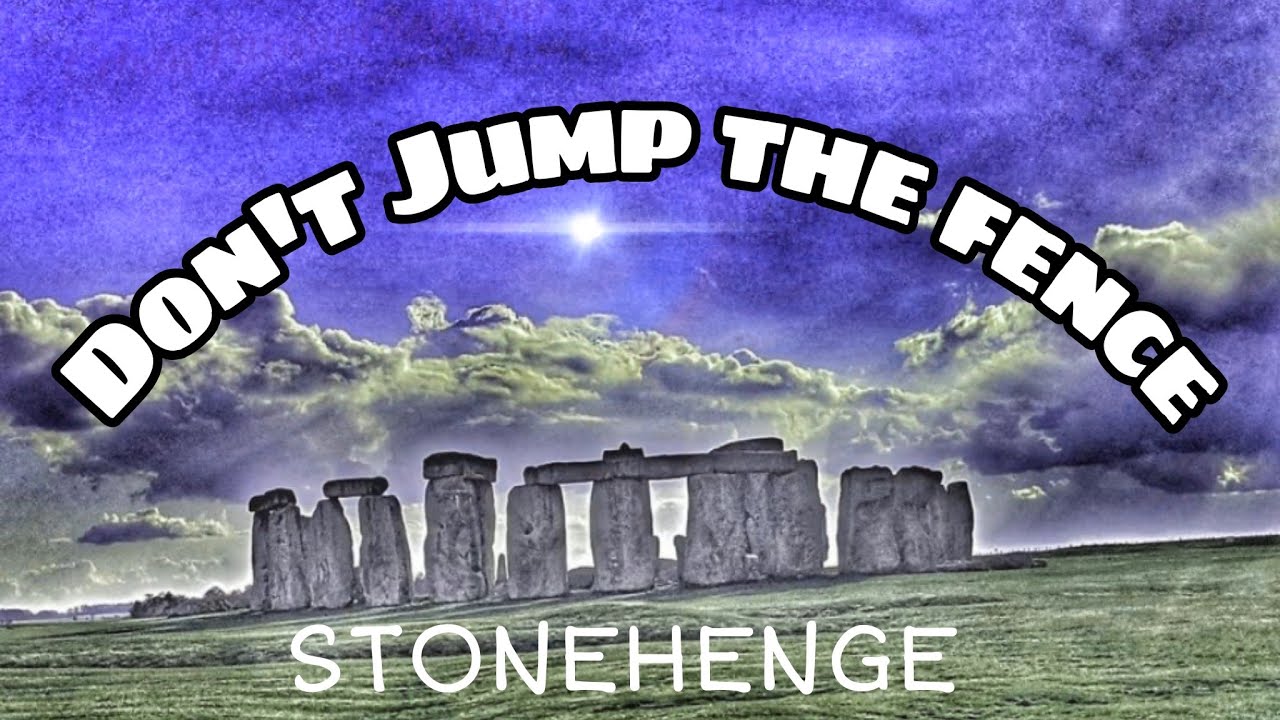 Built 5000 Years Ago Stonehenge ... The Giant Sarsen Stones  #Heritage