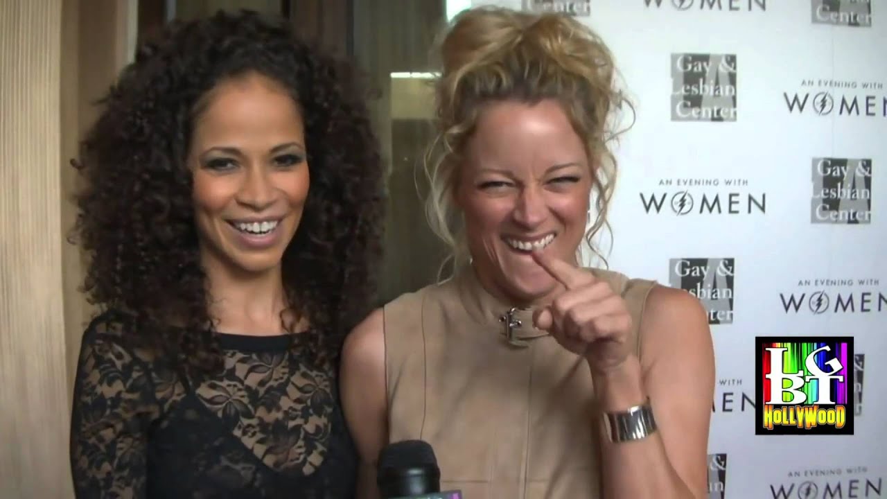 ││ Teri Polo & Sherri Saum ││