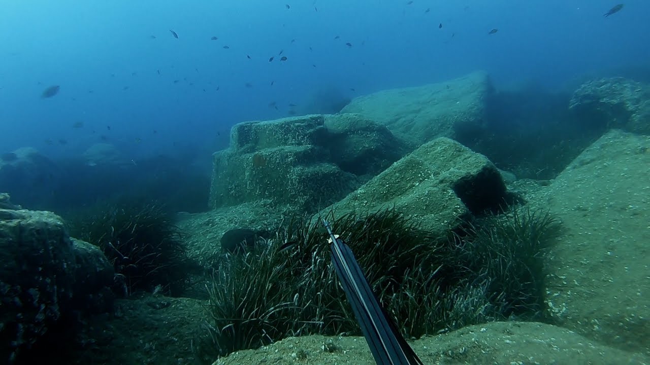 THE ISLAND OF SPONGES (KALYMNOS) - SPEARFISHING AND FREEDIVING GREECE: Part three of three