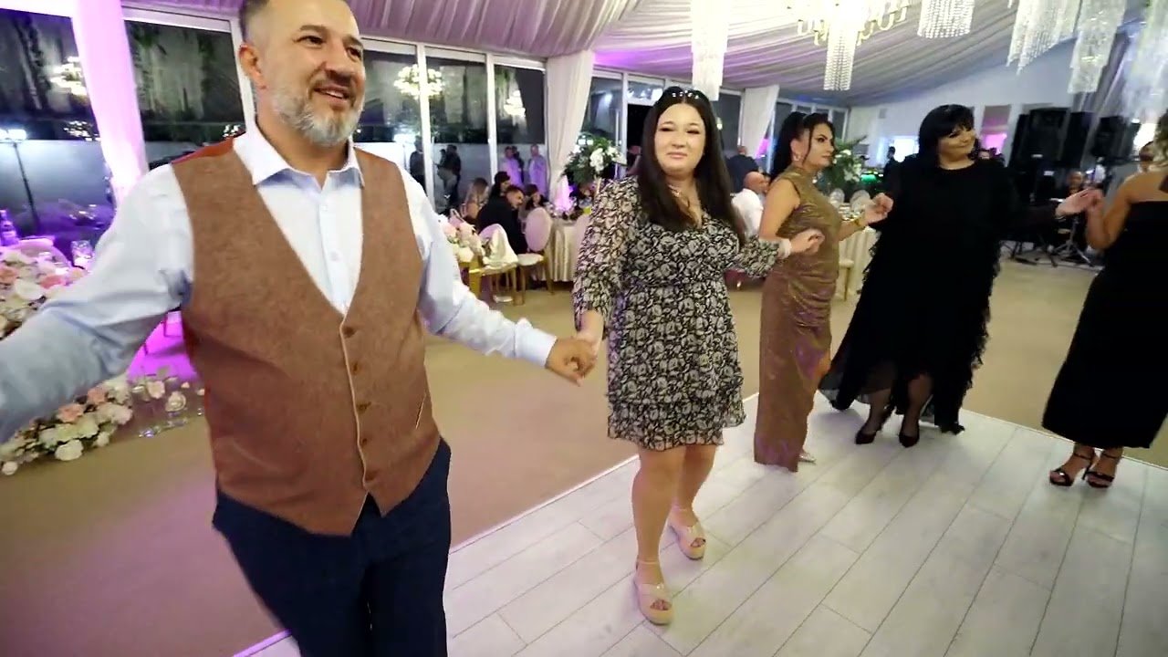 ✅ Muzica pentru toate gusturile cu Taraful Simona Tone ✅