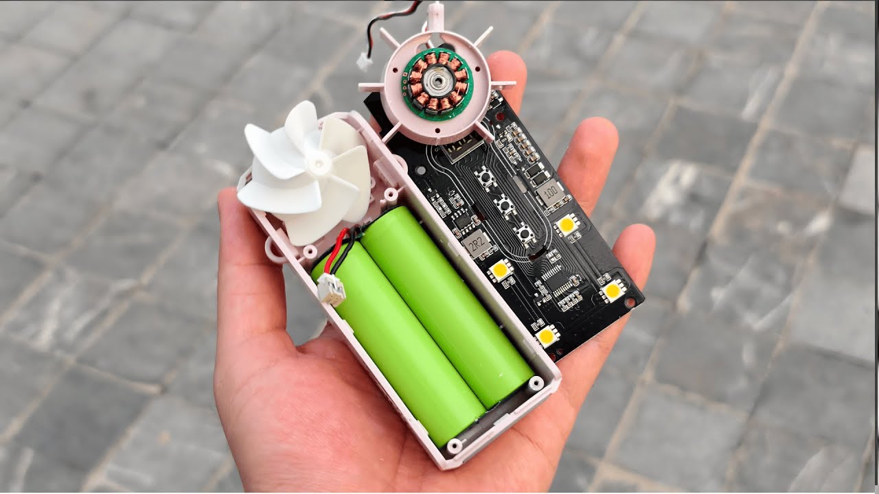 Chiếc quạt này khiến mình 