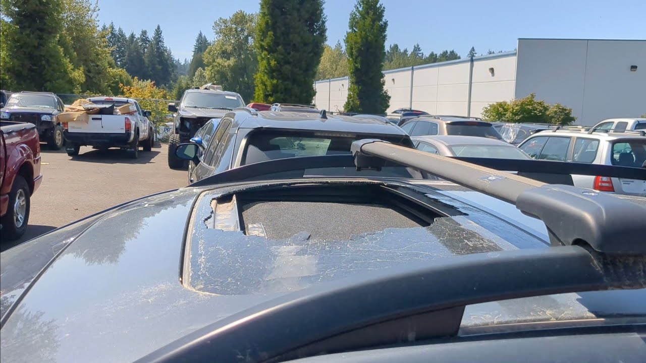 2021 Subaru Crosstrek sunroof glass removal for replacement, maintenance or repairs