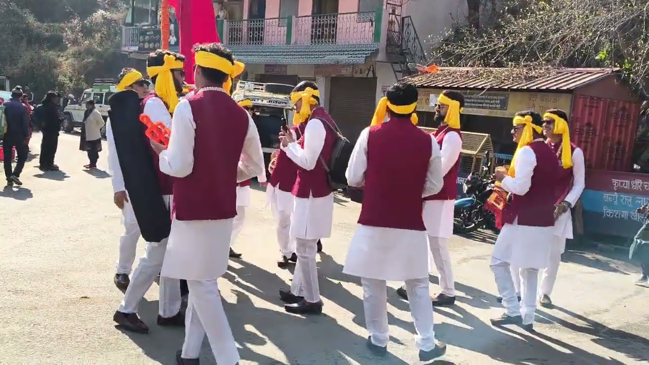 🌼राठ त्रिपठी मैति हुल्यार पौड़ी गढ़वाल उत्तराखंड 🌺दिल्ली के लिए प्रस्थान #राठ प्रसिद्ध होली!!