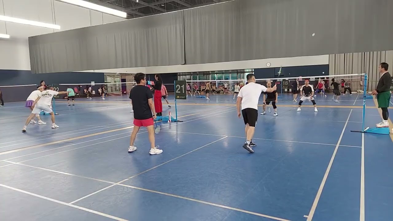 Badminton game, Shenzhen, China  1 19 26 1