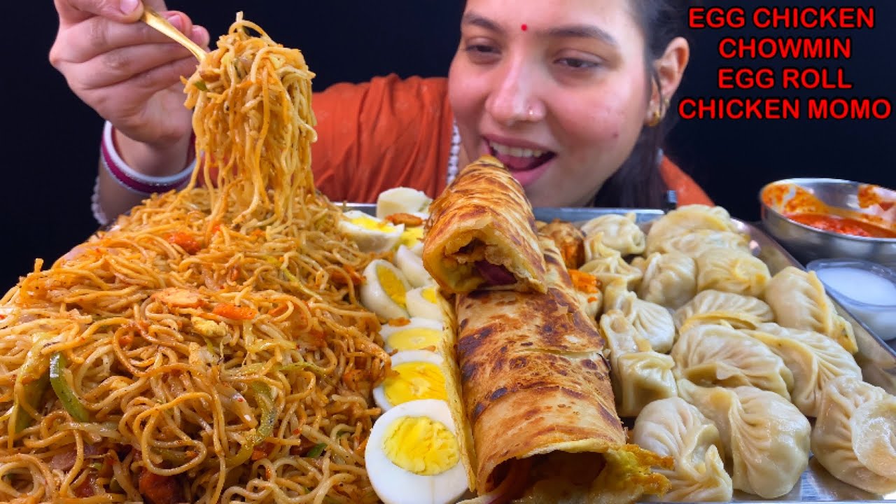 Eating Spicy 🔥 Chicken And Egg Chowmin, Chicken Momo, Egg Chicken Roll, Boiled Egg | Street Food