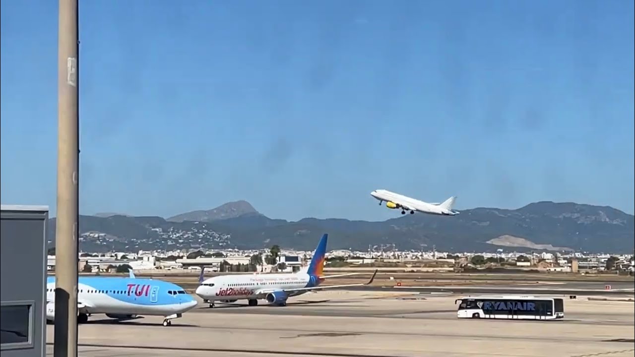 time to go home! jet2 boeing 737-8MG flight palma de mallorca-belfast international airport old vid