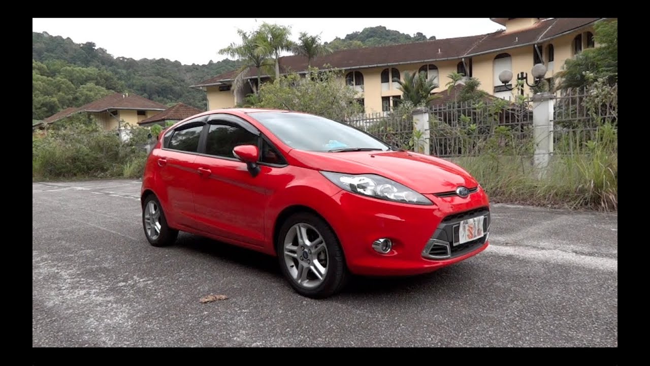 2012 Ford Fiesta Sport Start-Up, Full Vehicle Tour, and Quick Drive