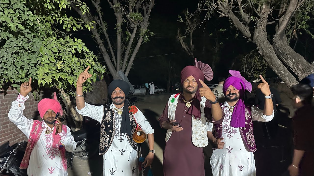 Dholi de Hoi bus 😂
