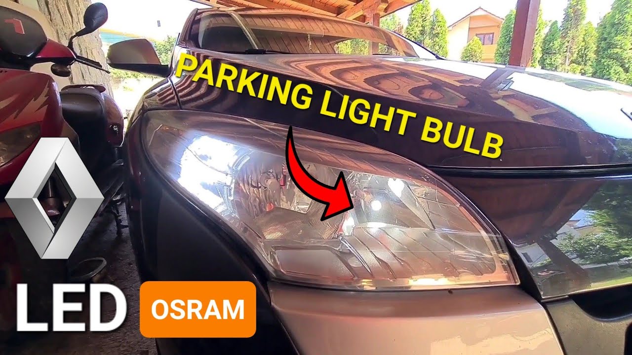 LED OSRAM W5W Parking Light Bulb Install | Renault Megane III Coupe