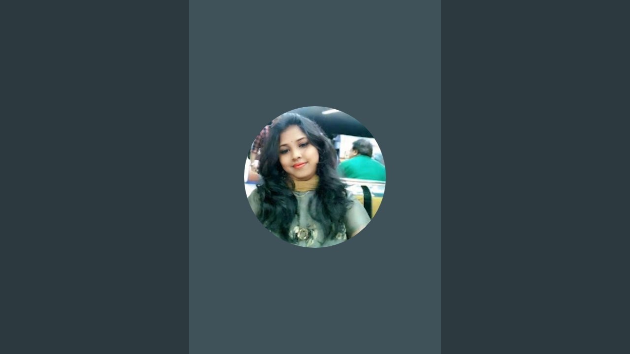 Mou mondal is live