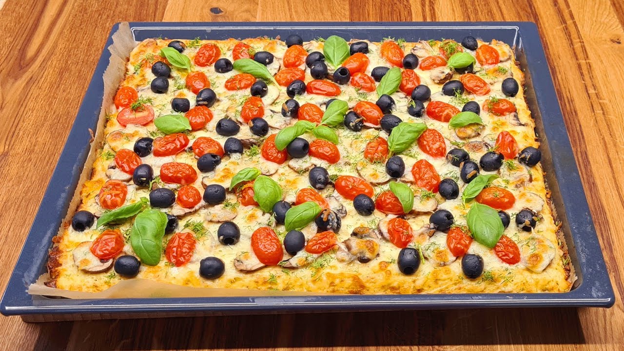 Low-Carb-Pizza mit einem   Blumenkohlboden / Ohne Mehl und ohne Hefe / Vegetarisches Rezept😋