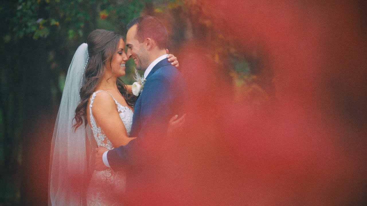 The Barn at Silverstone Lancaster, PA Wedding // Allyson + Michael