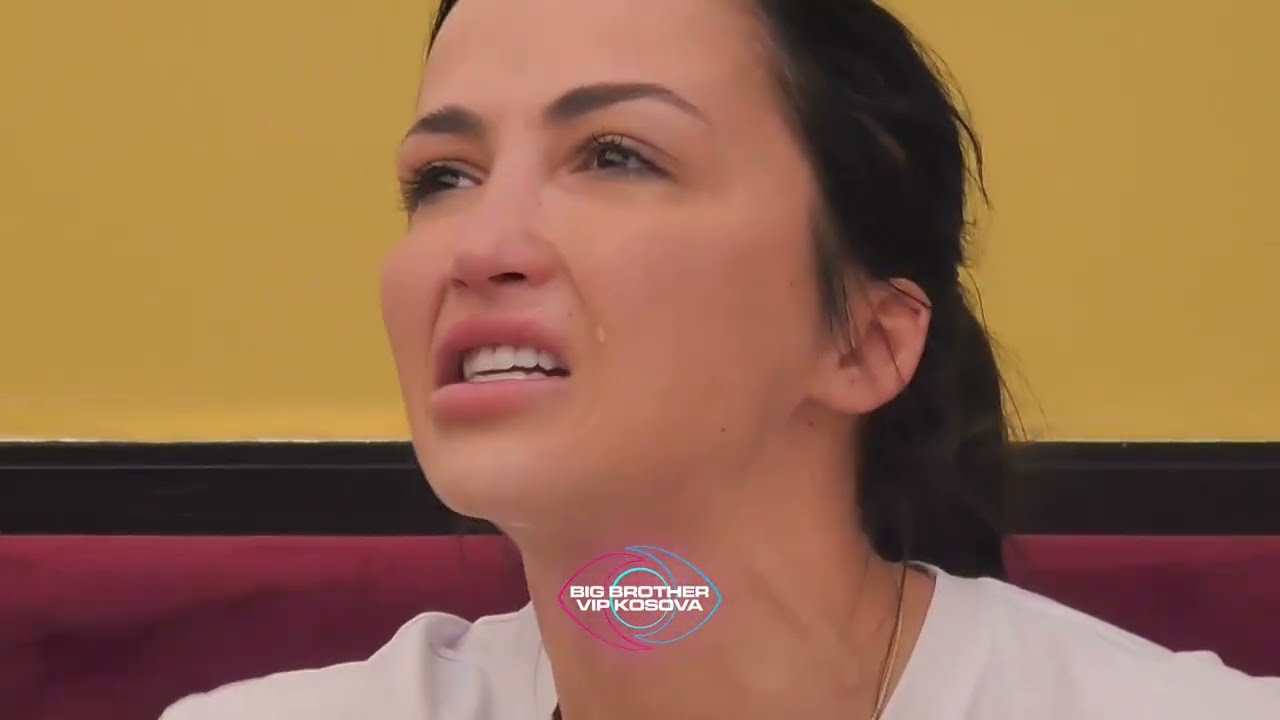 Xheneta shpërthen në lot pas debatit me Drenushën